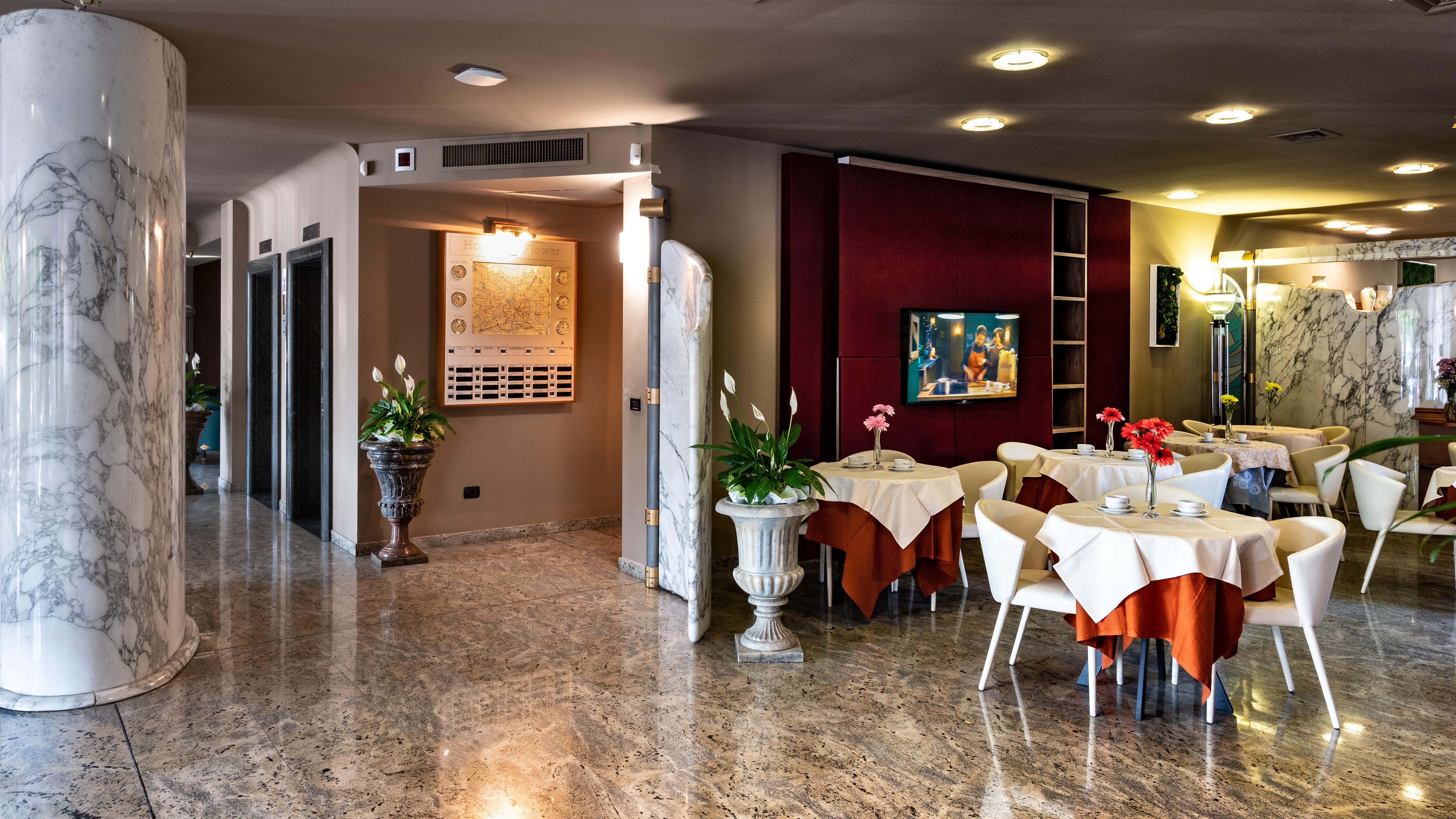Hotel Sunflower — Photos 1